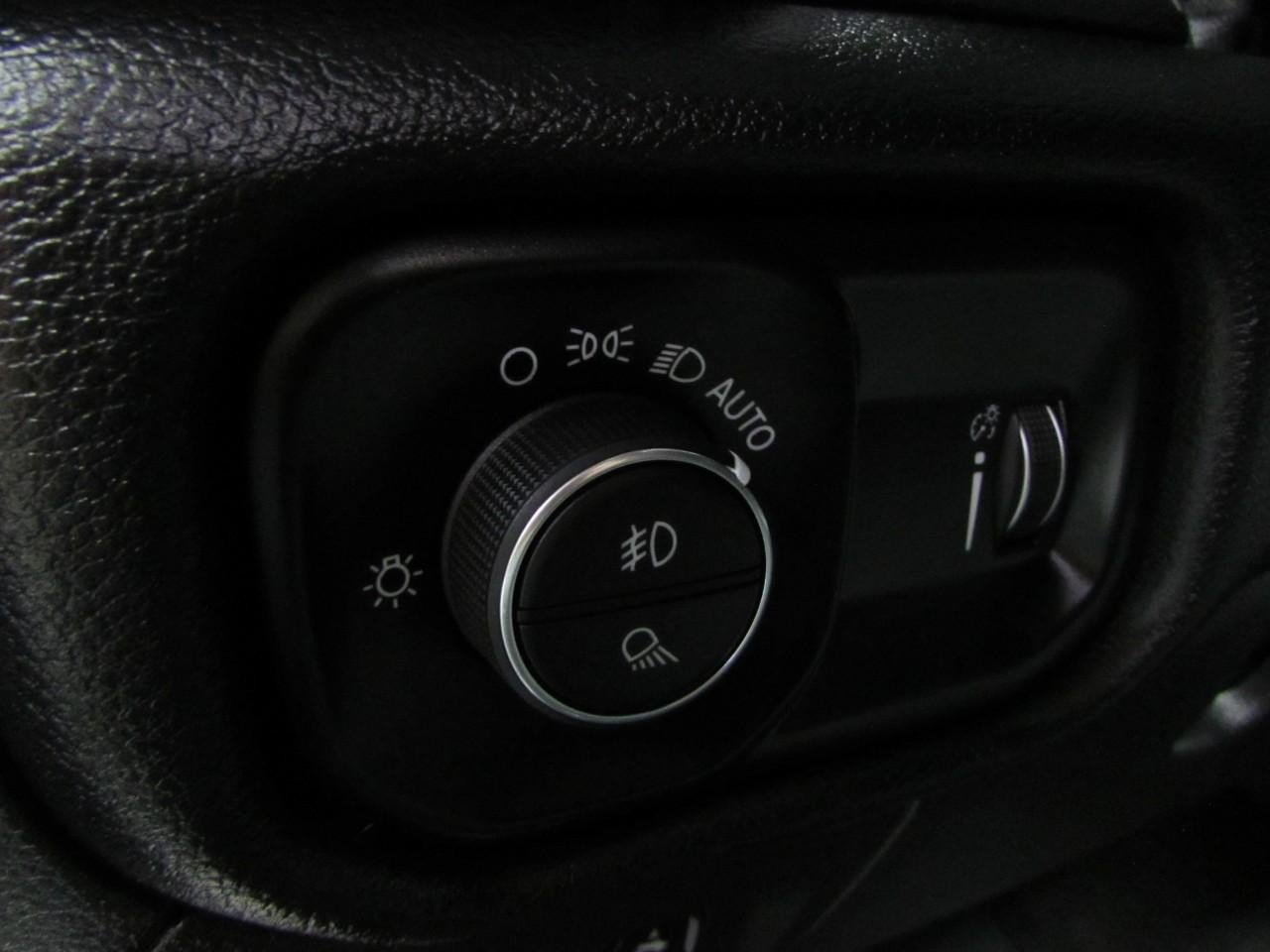 Used 2020 RAM 1500 Big Horn AWD/4WD image 23