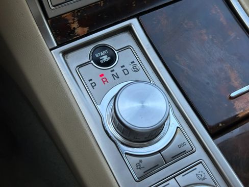 Used 2011 Jaguar XF RWD image 35