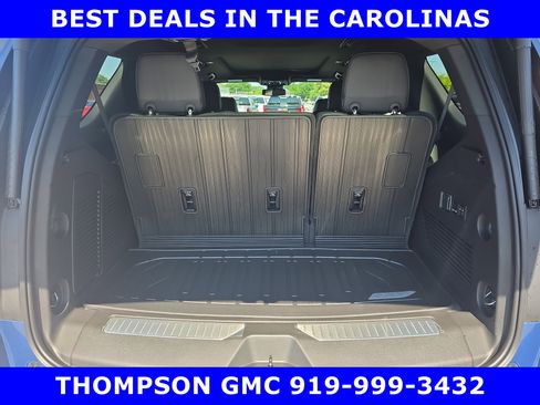 New 2026 GMC Yukon Denali w/ Sun & Power Step Package AWD/4WD image 16