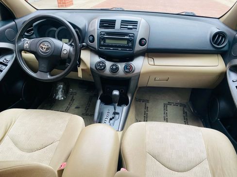 Used 2012 Toyota RAV4 4WD w/ Value Pkg image 9