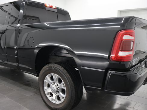 Used 2024 RAM 2500 Laramie AWD/4WD image 29