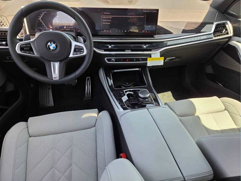 New 2026 BMW X5 sDrive40i w/ M Sport Package RWD image 11