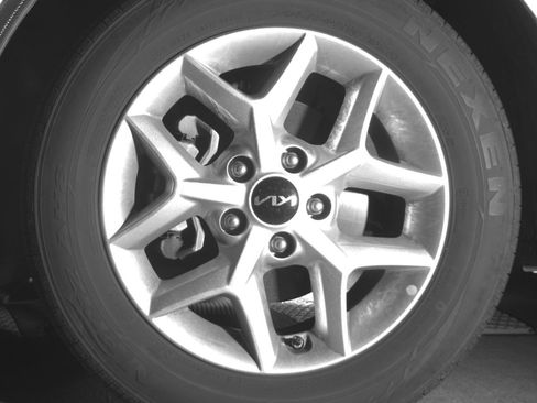 Used 2025 Kia Soul LX w/ LX Technology Package image 12