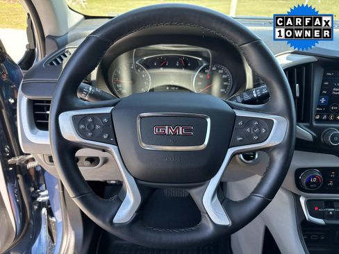 Used 2024 GMC Terrain SLT w/ Tech Package AWD/4WD image 31