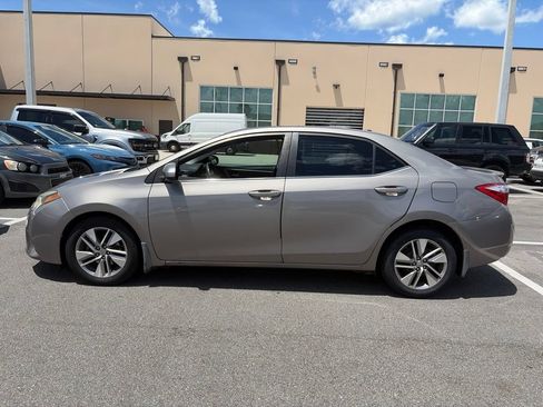 Used 2015 Toyota Corolla LE Premium FWD image 4