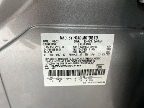 Used 2021 Lincoln Nautilus Reserve image 29