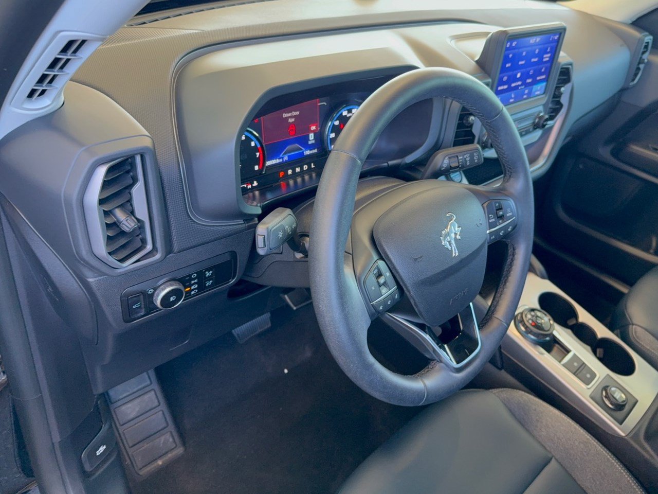 Used 2024 Ford Bronco Sport Outer Banks AWD/4WD image 4