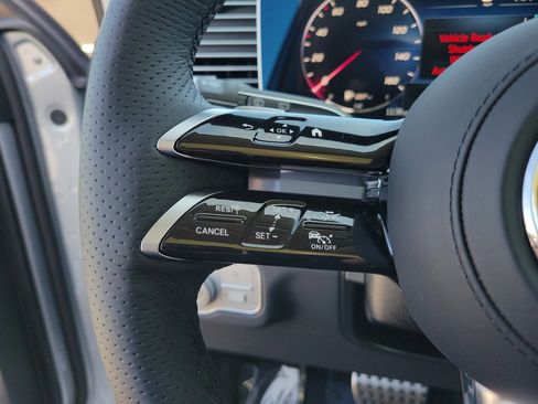 New 2026 Mercedes-Benz GLS 450 4MATIC image 35