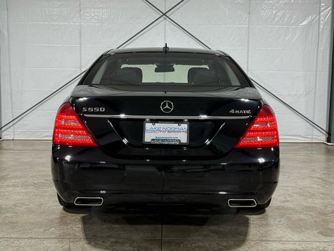 Used 2012 Mercedes-Benz S 550 4MATIC image 9