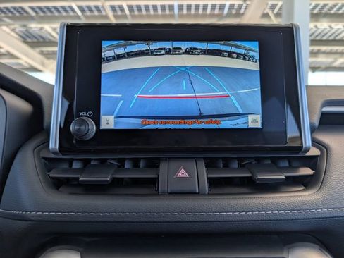 Used 2025 Toyota RAV4 LE image 14