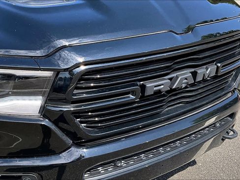 Used 2019 RAM 1500 Laramie AWD/4WD image 30