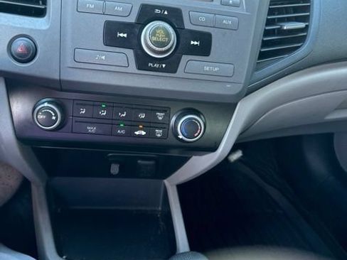Used 2012 Honda Civic LX image 17