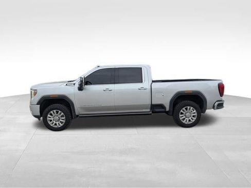 Used 2022 GMC Sierra 2500 Denali w/ Denali Ultimate Package AWD/4WD image 6