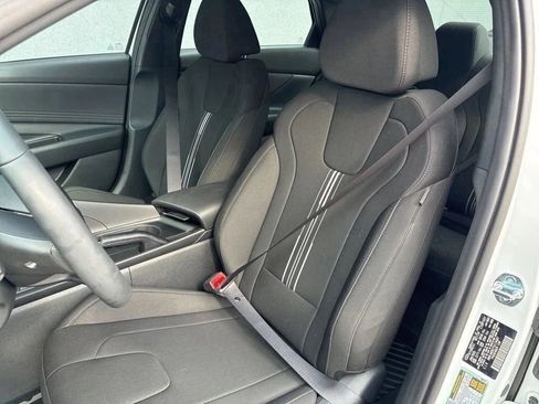 New 2026 Hyundai Elantra Sport FWD image 12