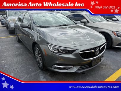 Used 2018 Buick Regal Essence w/ Driver Confidence Package #1