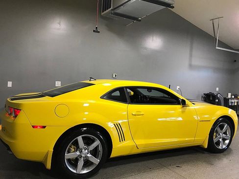 Used 2010 Chevrolet Camaro LT image 3