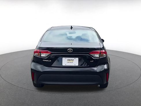 Used 2025 Toyota Corolla LE image 12