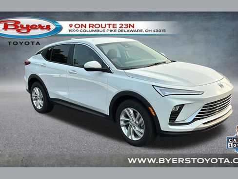 Used 2025 Buick Envista Preferred FWD image 1
