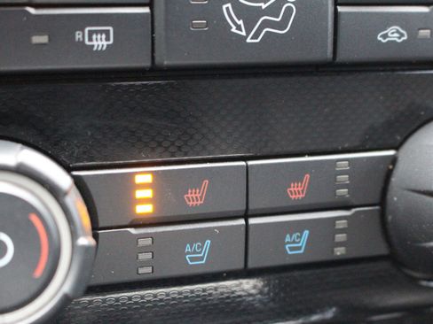 Used 2012 Ford F150 FX4 w/ FX Luxury Pkg image 26