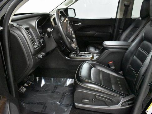 Used 2018 GMC Canyon Denali image 11