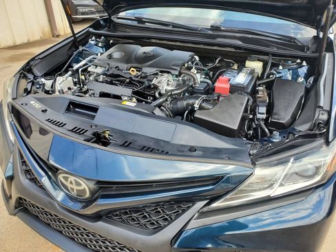 Used 2018 Toyota Camry SE w/ Convenience Package FWD image 45