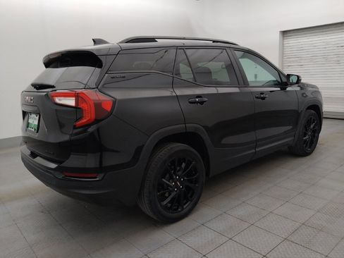 Used 2023 GMC Terrain SLE w/ Driver Convenience Package AWD/4WD image 10