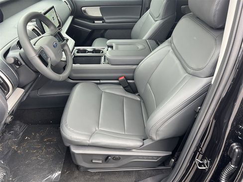 New 2026 Ford Expedition Max Active image 15