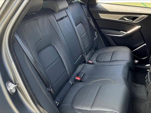 New 2026 Jaguar F-PACE R-Dynamic S image 10