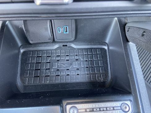 Used 2024 Ford Bronco Outer Banks AWD/4WD image 43