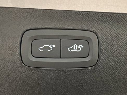 Used 2026 Volvo XC90 B5 Plus w/ Protection Package image 31