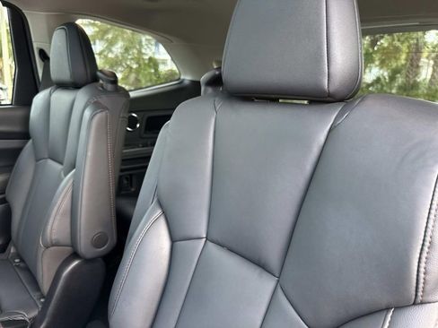 Certified 2025 Subaru Ascent Bronze Edition w/ Popular Package #2 image 14