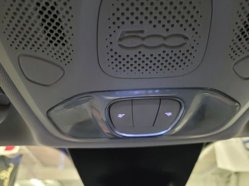 Used 2022 FIAT 500X Pop w/ Sport Appearance Package image 30