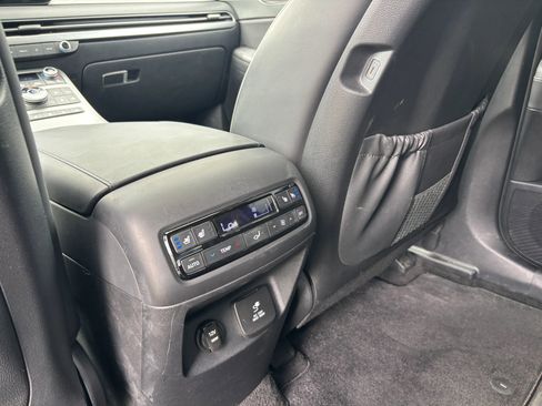 Used 2025 Hyundai Palisade SEL AWD/4WD image 34
