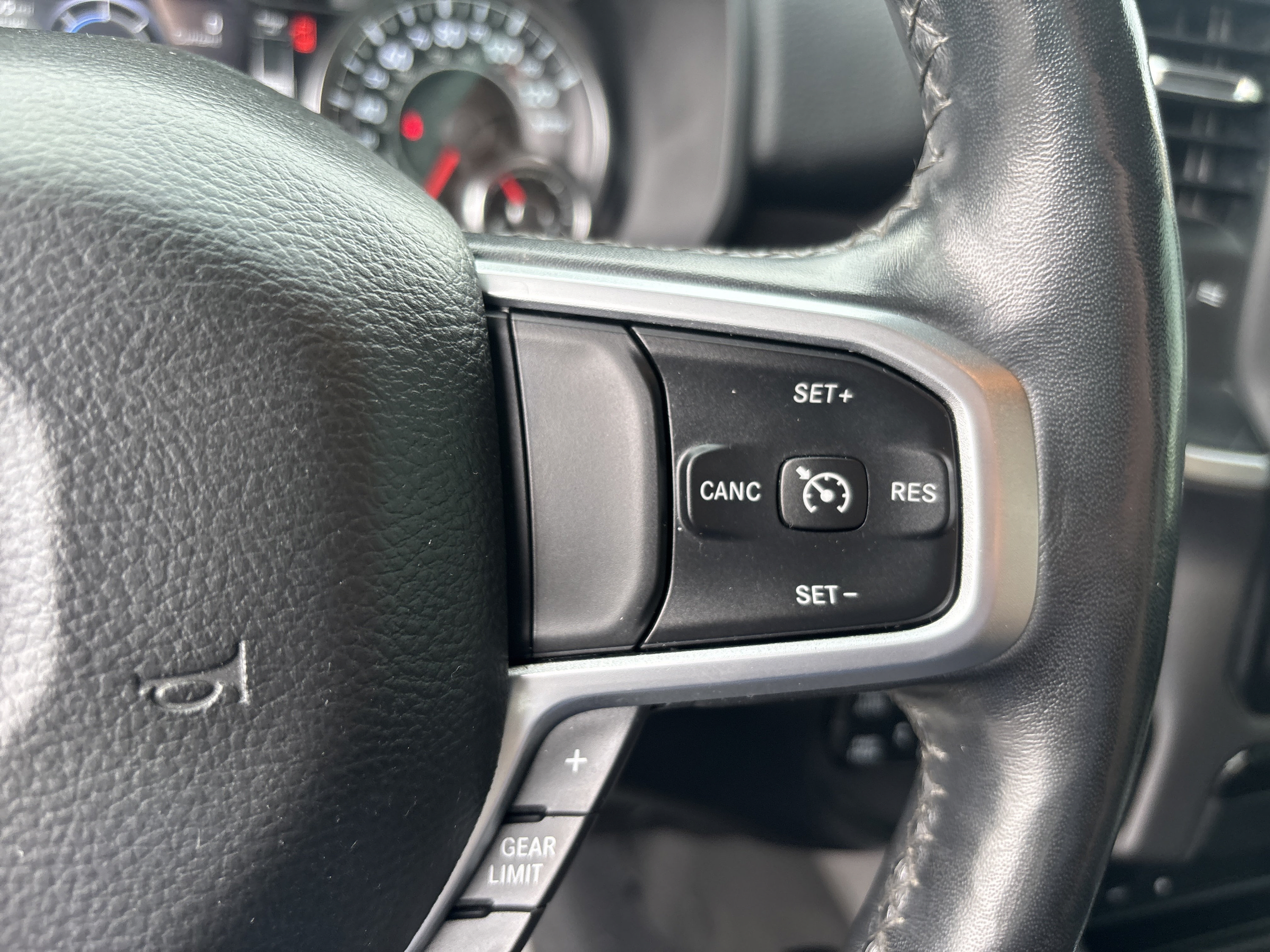 Used 2019 RAM 1500 Big Horn AWD/4WD image 12