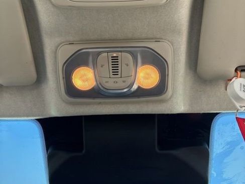Used 2023 RAM ProMaster 2500 FWD image 31