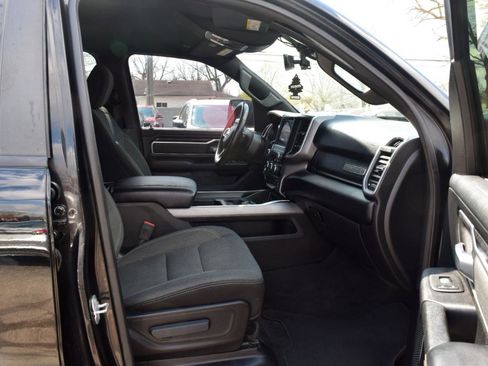 Used 2021 RAM 1500 Big Horn AWD/4WD image 38