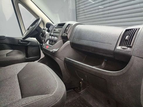 Used 2014 RAM ProMaster 3500 w/ Premium Appearance Group image 16