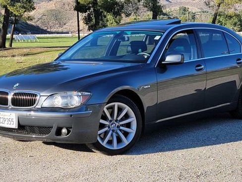 Used 2008 BMW 750Li image 2