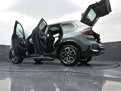 Used 2025 BMW X1 xDrive28i image 40