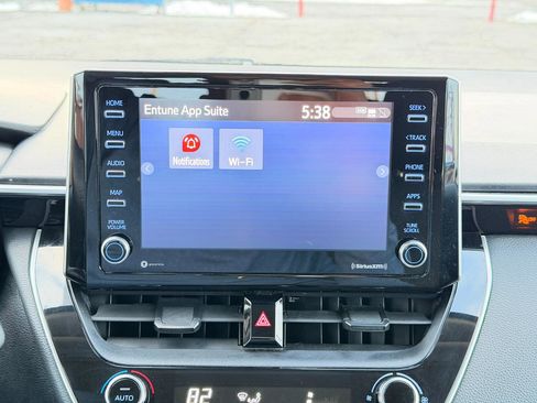 Used 2021 Toyota Corolla LE image 43