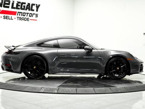 Used 2025 Porsche 911 Carrera S RWD image 5