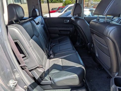 Used 2011 Honda Pilot Touring image 23