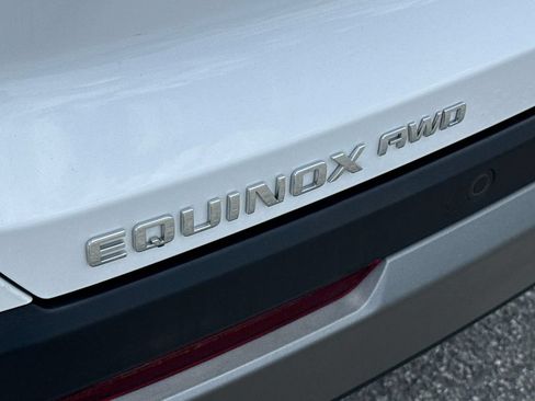 Used 2025 Chevrolet Equinox LT AWD/4WD image 7