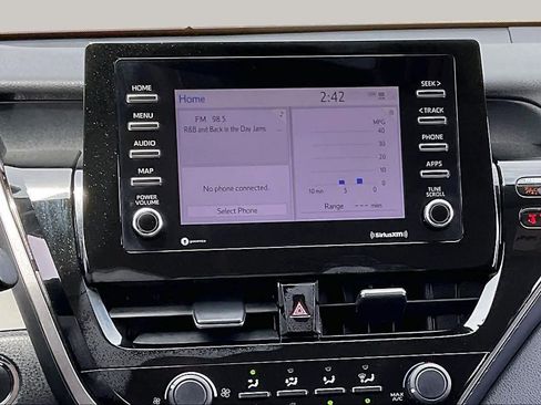 Used 2021 Toyota Camry LE w/ Convenience Package FWD image 7