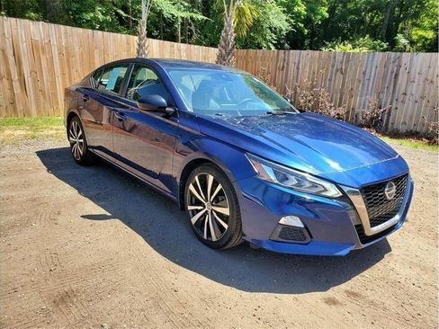 Used 2020 Nissan Altima 2.5 SR FWD image 1