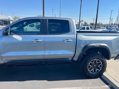 Used 2023 Chevrolet Colorado ZR2 w/ ZR2 Convenience Package III AWD/4WD image 31