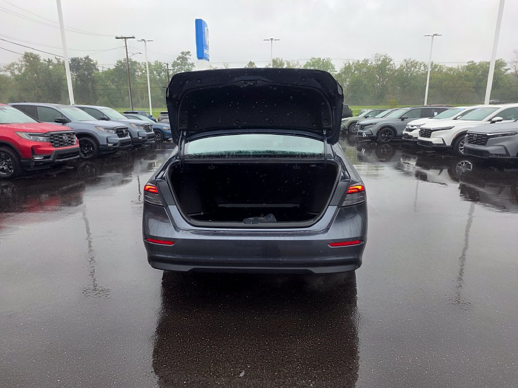 New 2026 Honda Accord LX image 12