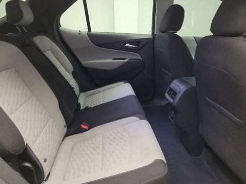 Used 2021 Chevrolet Equinox LS w/ LS Convenience Package FWD image 19