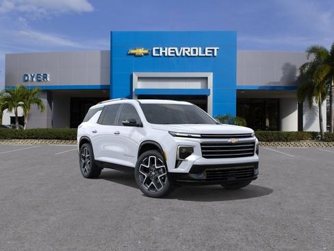 New 2026 Chevrolet Traverse High Country FWD image 1