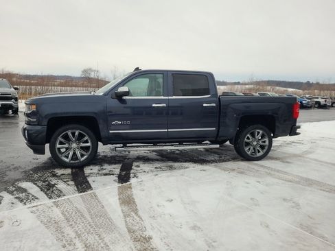 Used 2018 Chevrolet Silverado 1500 LTZ Z71 w/ Centennial Edition image 4